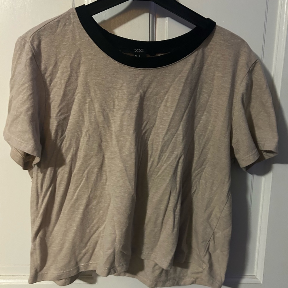 Forever 21 Beige Tee with Black Trim